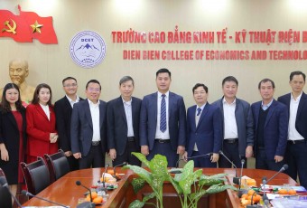 Đại học UTM tới thăm và làm việc tại Trường Cao đẳng Kinh tế Kỹ thuật Điện Biên