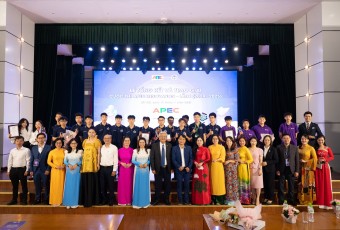 Chúc mừng nhóm sinh viên UTM đạt giải tại cuộc thi APEC INNOVATION 2024 - 2025