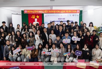 Tư vấn hướng nghiệp - Hành trình phục vụ cộng đồng, mở lối tương lai cho học sinh Nghệ An.