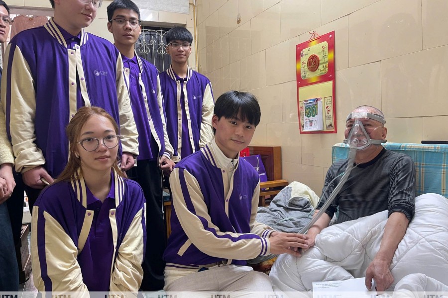 Tết ấm tình người - UTM lan tỏa yêu thương, trao tết sum vầy tới cộng đồng.